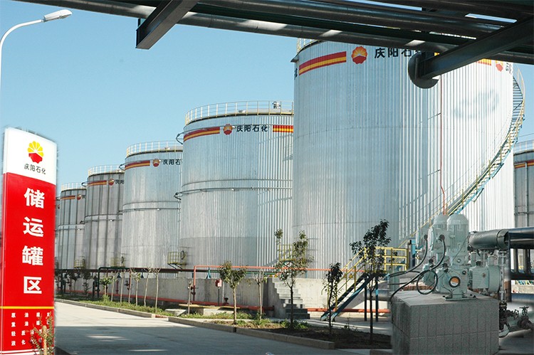 计量泵的石化行业的应用